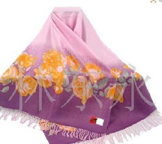 全實(shí)拍 精品絲巾 白搭圍巾 低價(jià)